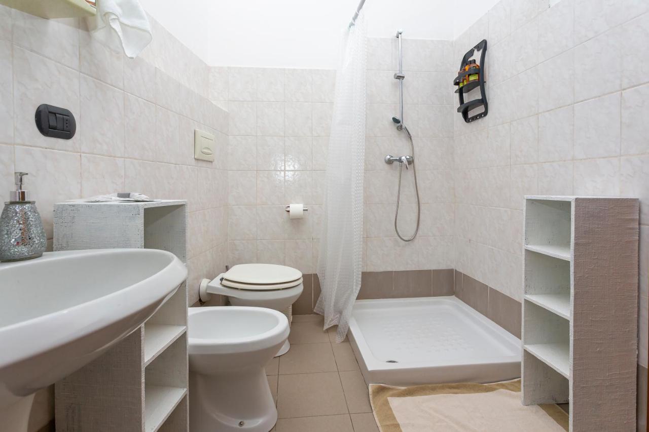 Casa Nicole Self Check-In Villa Albizzate Exterior foto